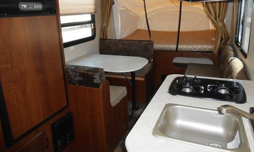 Rent trailer Denver Jayco 17C interior